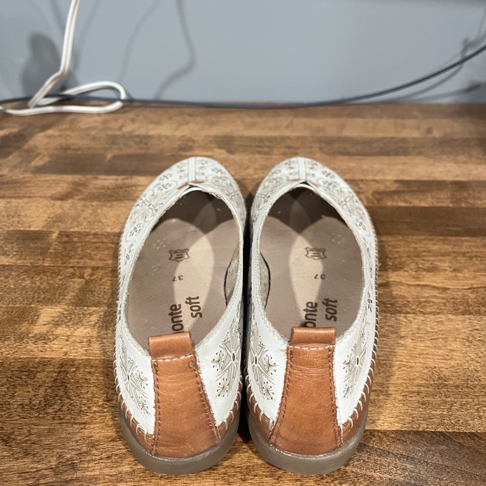 Remonte White and Brown Loafers - Picture 2 of 5